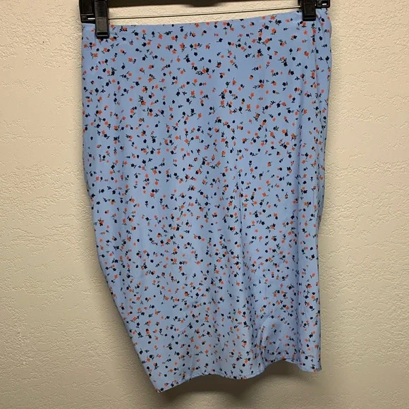 Veronica Beard Asymmetrical Blue Floral Skirt - Picture 3 of 3